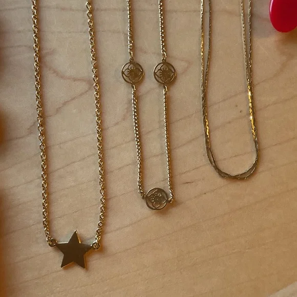 Trifari LOT of Necklaces, Bracelets, Brooch & Clip On Earrings Collection - Picture 5 of 15